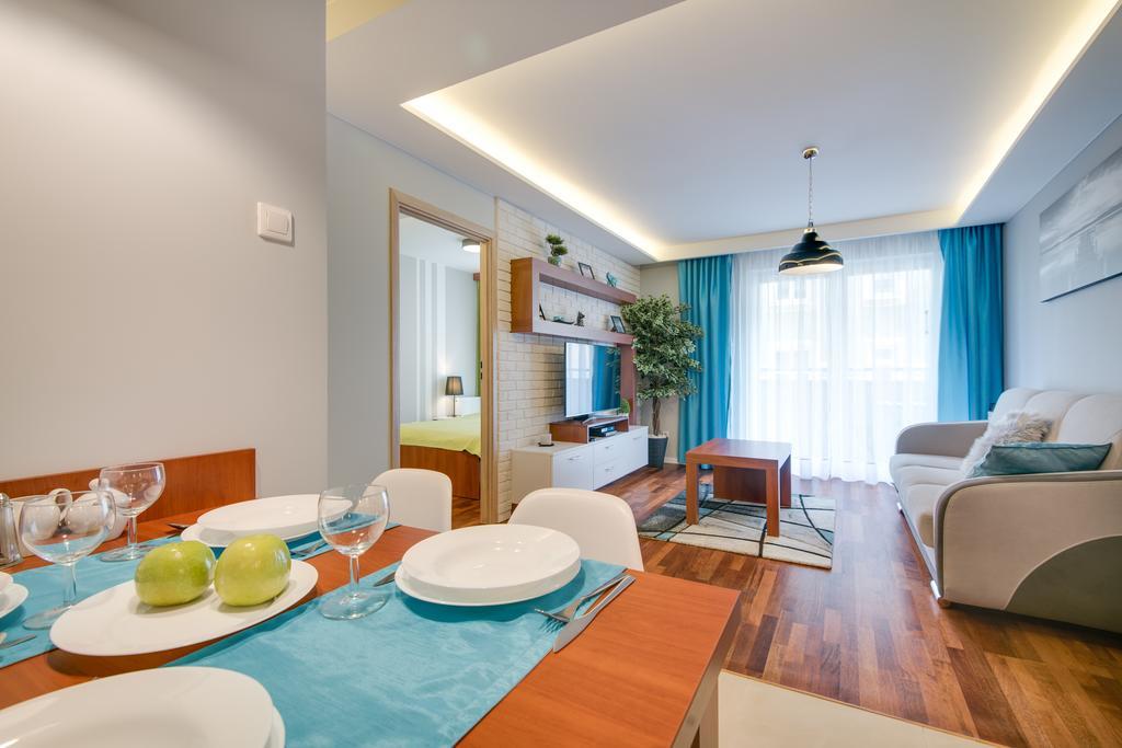 River Boulevards Apartment Cracóvia Exterior foto